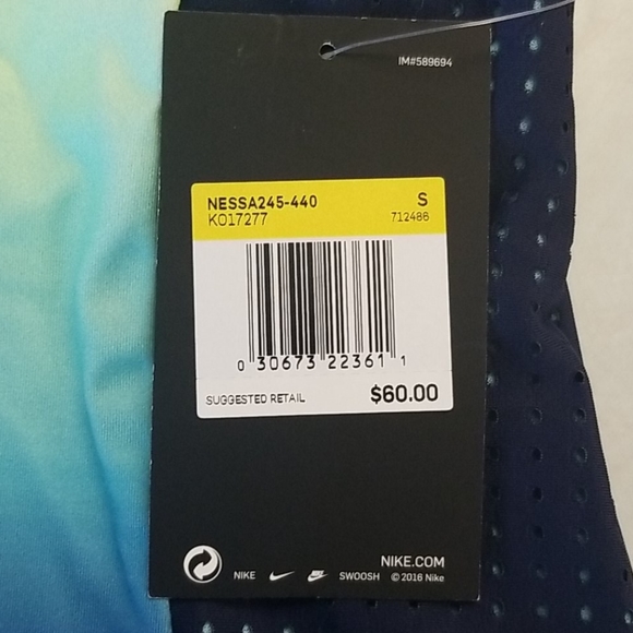 Nike women's swim top - Picture 3 of 3